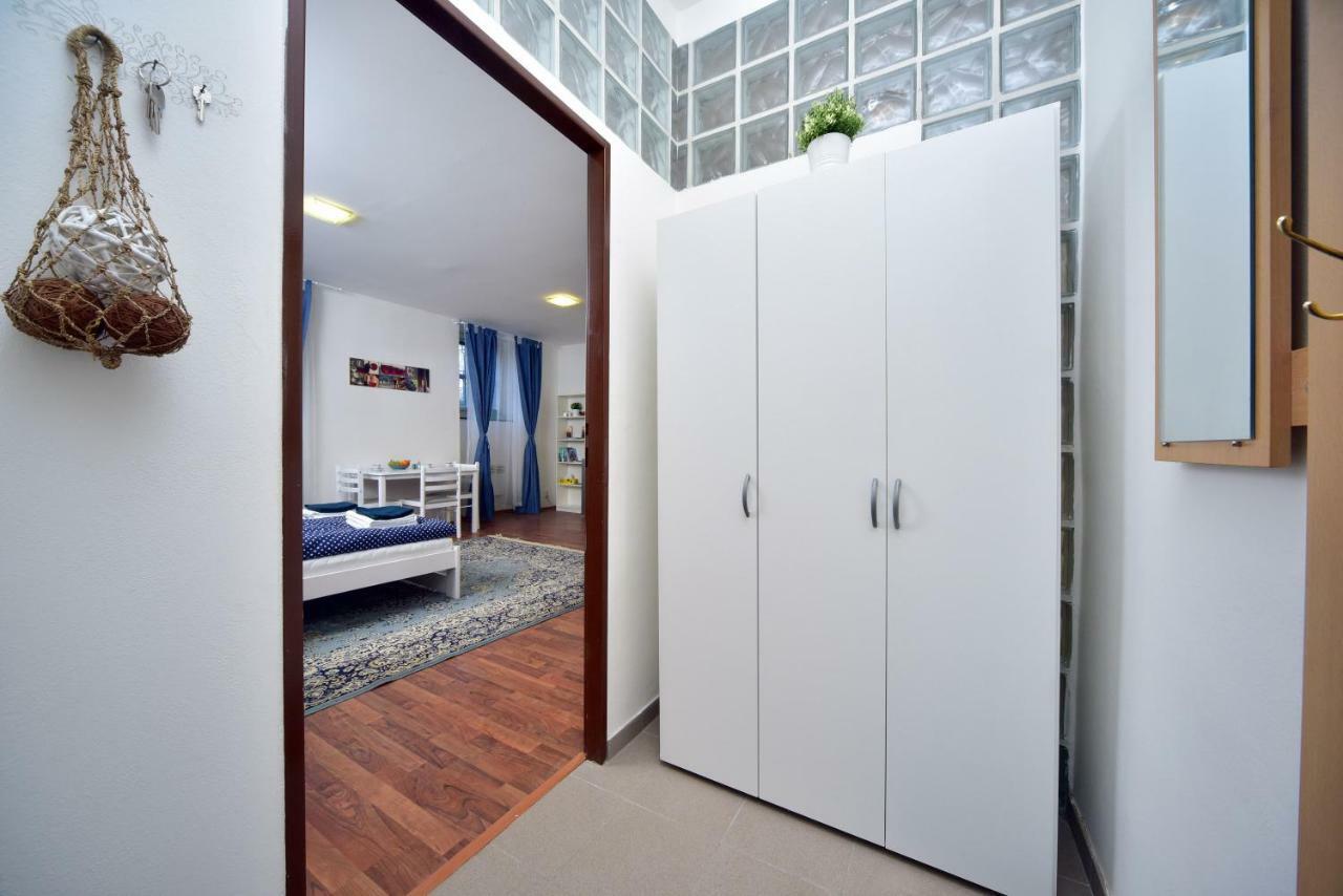 Apartamento Studio Dana Praga